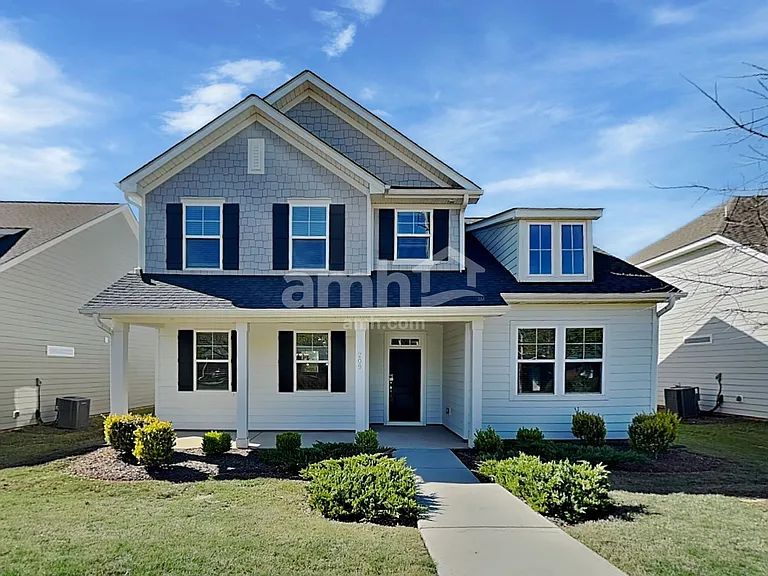 209 Stowe Rd — Photo 1