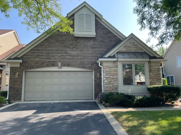 888 Fountain View Dr, Deerfield, IL 60015