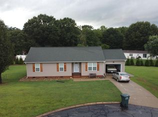 5 Whilden Ct, Greer, SC 29651