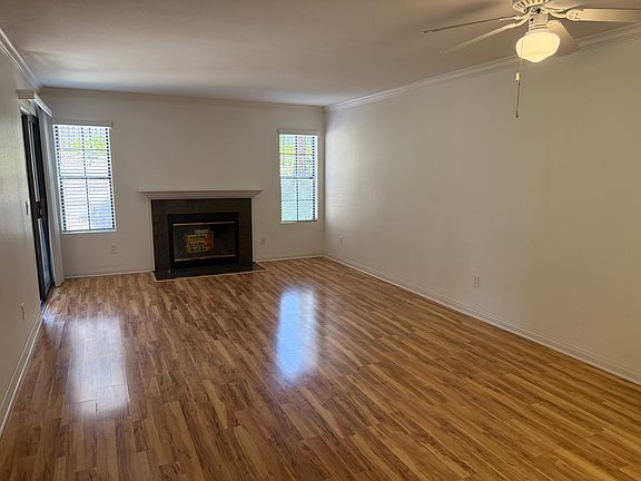 2nd image of 12063 Alta Carmel Ct Unit 157
