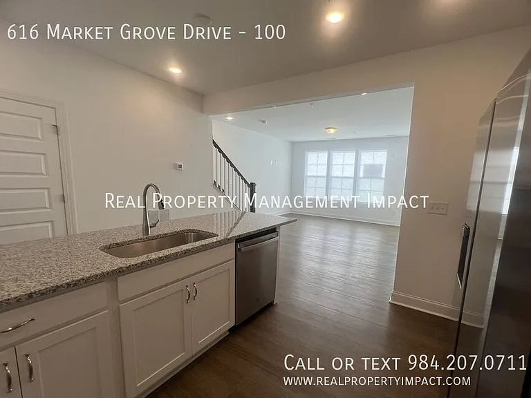 616 Market Grove Dr #100 — Photo 15