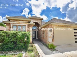 3302 N Robin Ave, Pharr, TX 78577