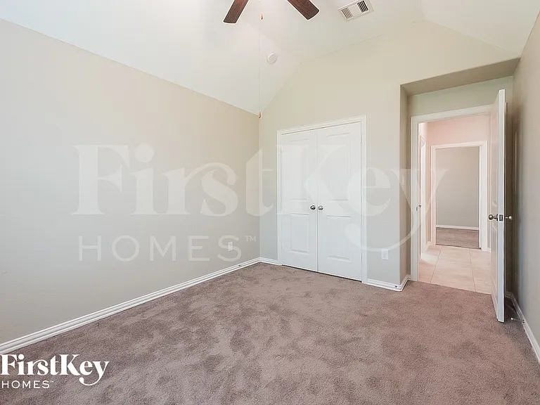 4334 Parkview Terrace Ln — Photo 13