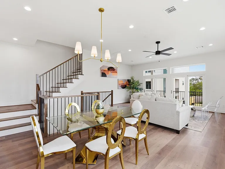 7704 Earl Rudder Way — Photo 16