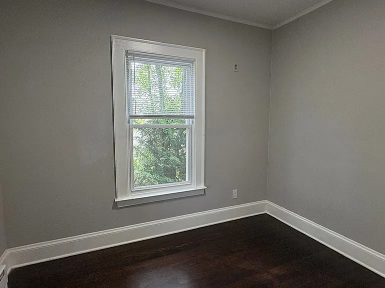 200 Main St. - Red Pod — Photo 13