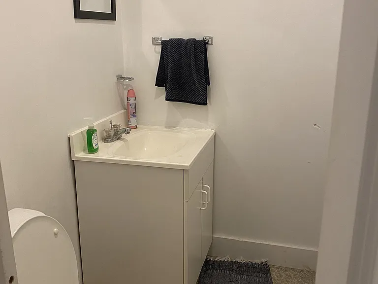 675 Washington St #2 — Photo 16