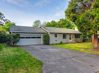 1228 E 11th St, Medford, OR