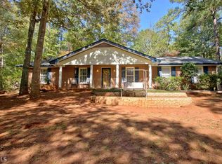 140 Brookside Trce, Fayetteville, GA 30215