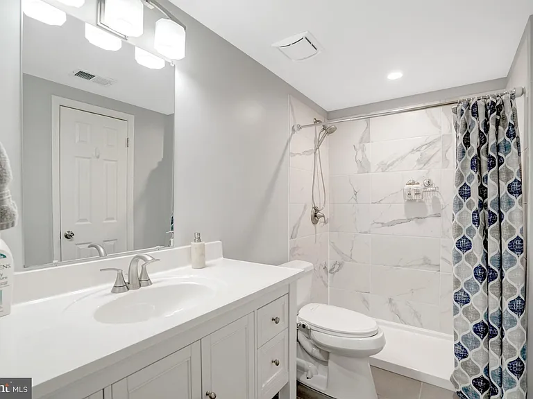 7729 Silver Sage Ct — Photo 59