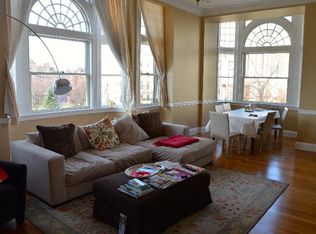 22 Beacon St #4A, Boston, MA 02108