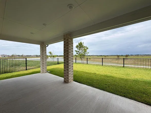 1882 Glacier Gorge Trl, Dayton, TX 77535