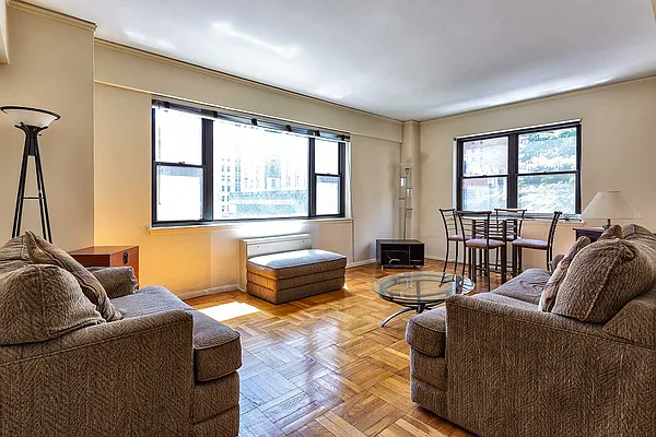 Sold by The Bamberger Group | media 11