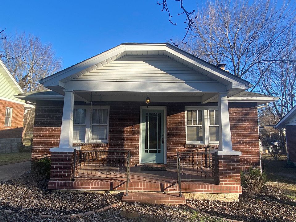 1st image of 1003 N 16th St