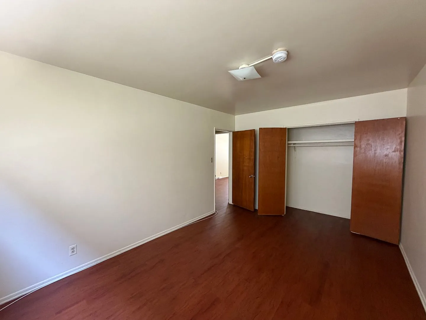 3326 S Durango Avenue — Photo 3