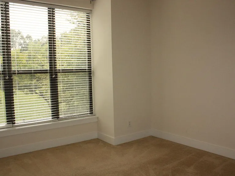 3447 Spencer St — Photo 18