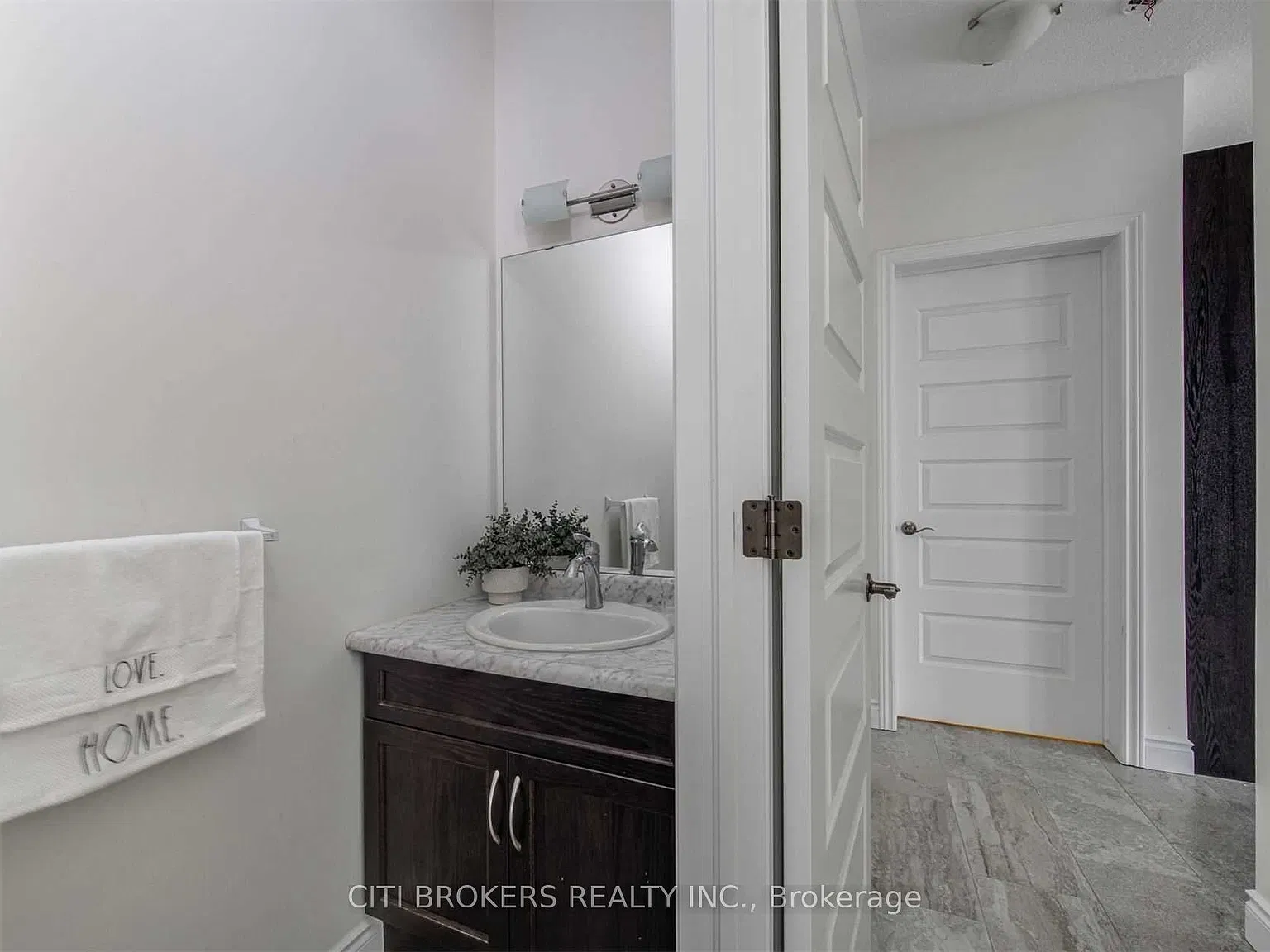 4 bed, $3,000 — Photo 4