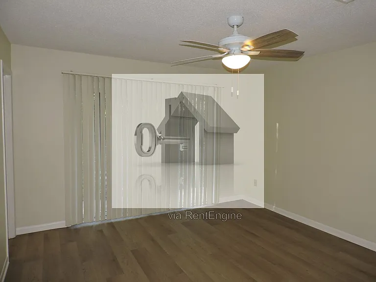 1885 Broyhill Cir — Photo 13