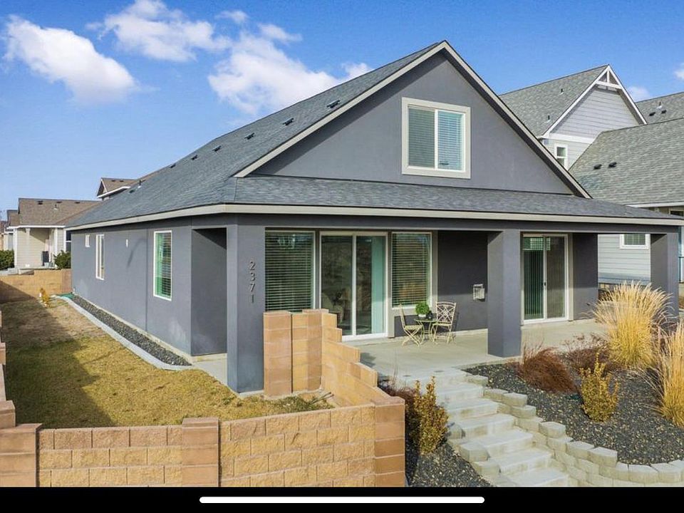 1st image of 2371 Bellaview Ave