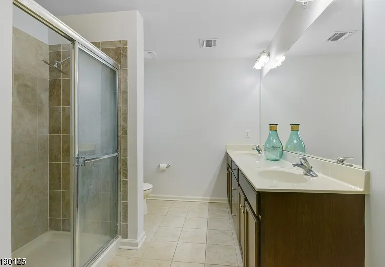 306 Waterview Ct — Photo 6
