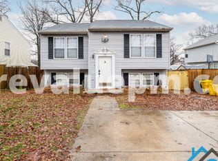 770 208th St, Pasadena, MD 21122