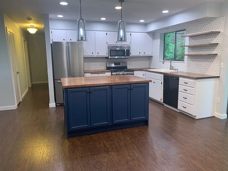 6167 Maureen Dr — Photo 8