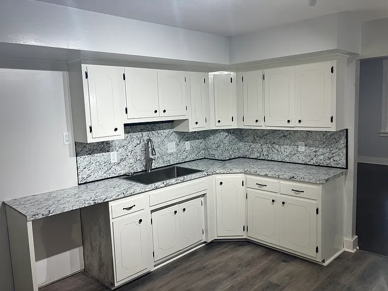 1016 High St — Photo 14