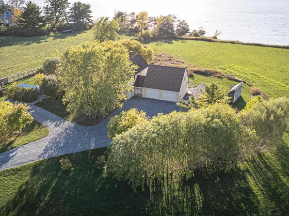 8269 Route 125, Bridport, VT 05734