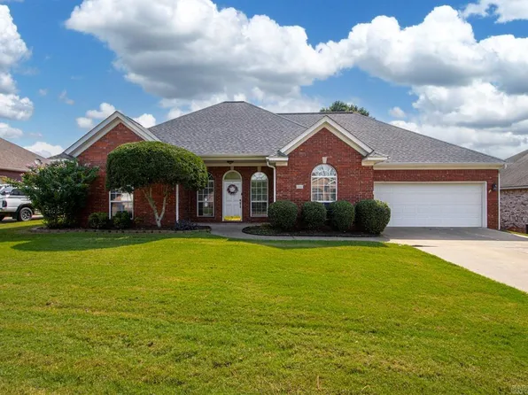 2212 Defoe Cir, Bryant, AR 72022