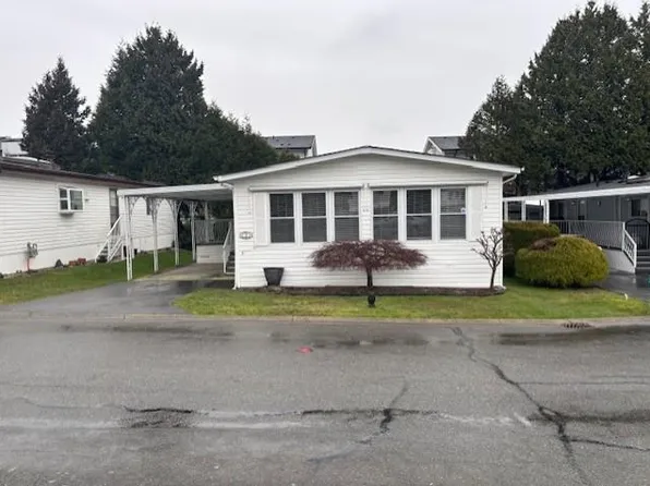 13507 81st Ave #11, Surrey, BC V3W 3C6