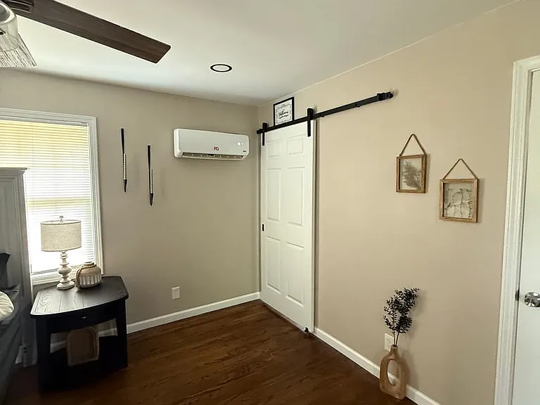 602 Fairmont St — Photo 11
