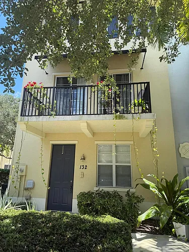 132 Greenwich Cir Photo 1
