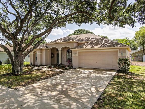 2nd image of 10215 Ashley Oaks Dr