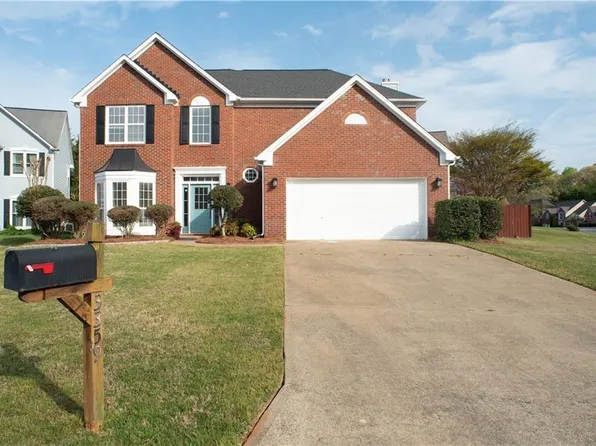 3359 Shallowford Green Dr, Marietta, GA 30062