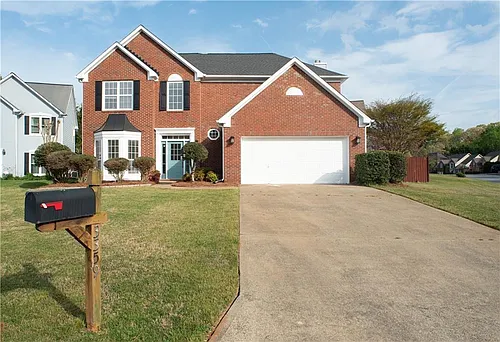 3359 Shallowford Green Dr Photo 1