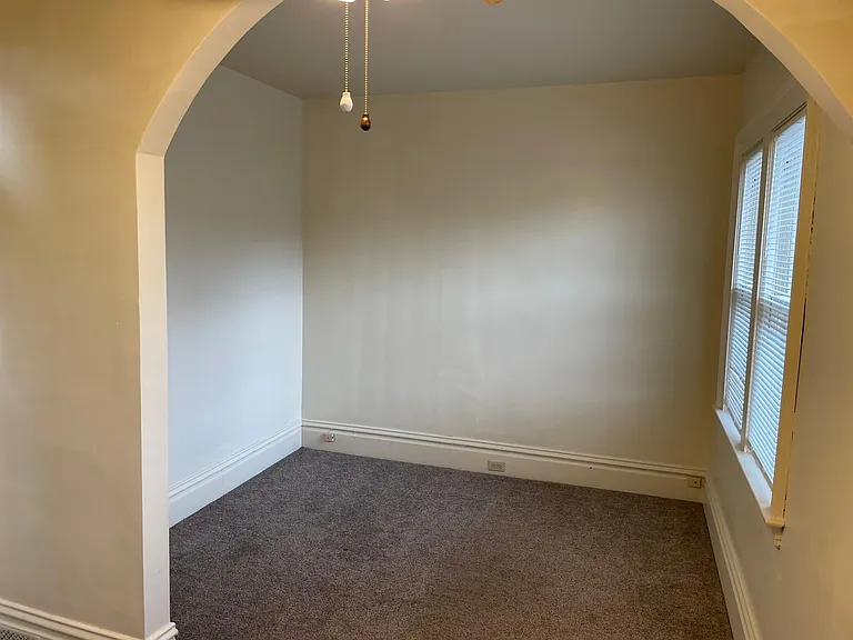 417 Crescent St NE #2 — Photo 17