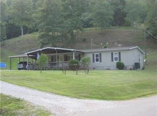 629 Clio Rd, Clendenin, WV 25045