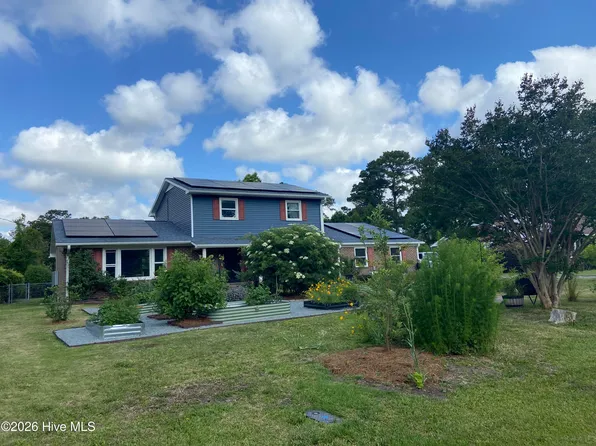 229 Yorkshire Lane, Wilmington, NC 28409