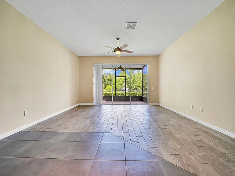 2508 Galliano Cir — Photo 3