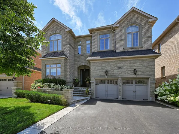 2334 Rideau Dr, Oakville, ON L6H 7R6