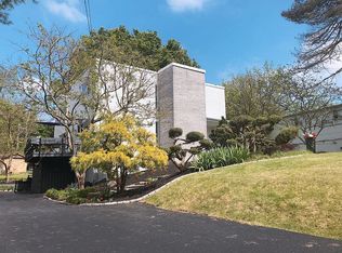 708 Swade Rd, Erdenheim, PA 19038