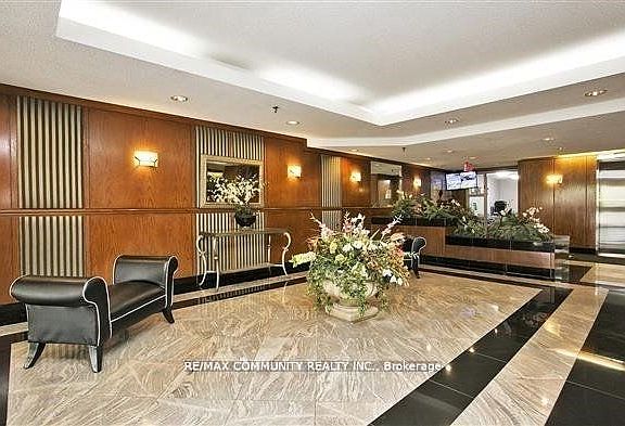 4th image of 430 McLevin Ave #1008