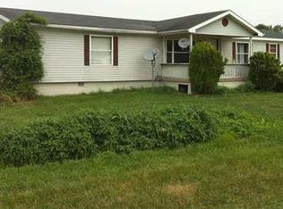 3 Pollyautri Ln, Barboursville, WV 25504