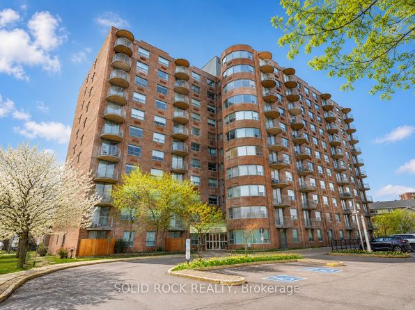 1440 Heron Rd #901, Ottawa, ON K1V 0X2