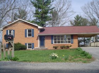 860 Craigs Mountain Rd, Christiansburg, VA 24073