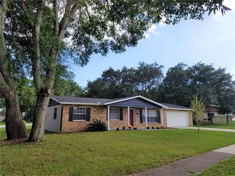 1st image of 2714 N Dellwood Dr