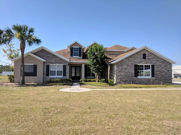 7906 Sunnyside Dr, Leesburg, FL 34748