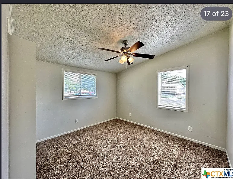 2721 Lewis St — Photo 2