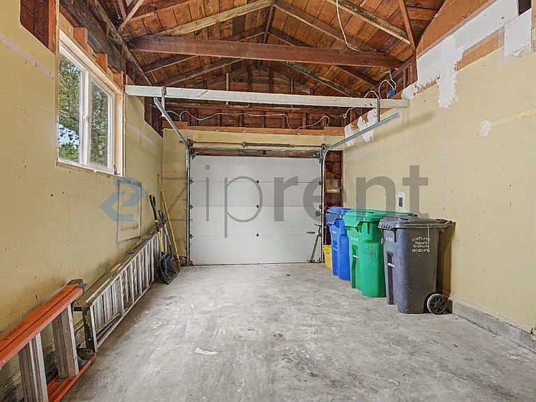 1315 N Russet St — Photo 12