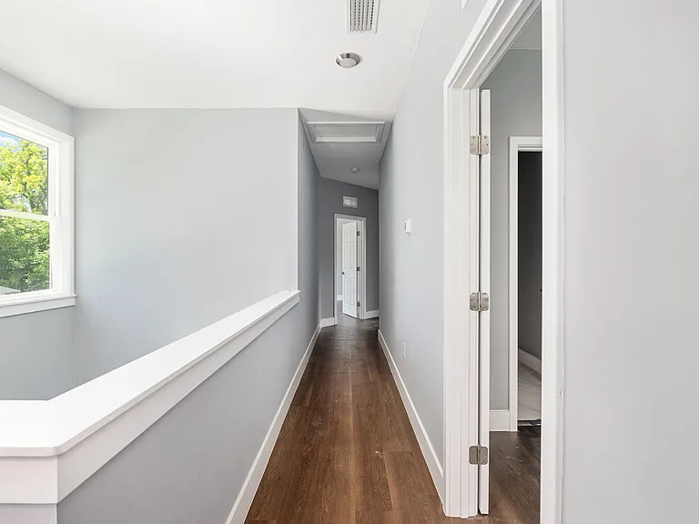 420 NW 3rd Ave — Photo 21