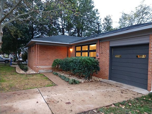 3rd image of 11314 Hillwood Dr SE